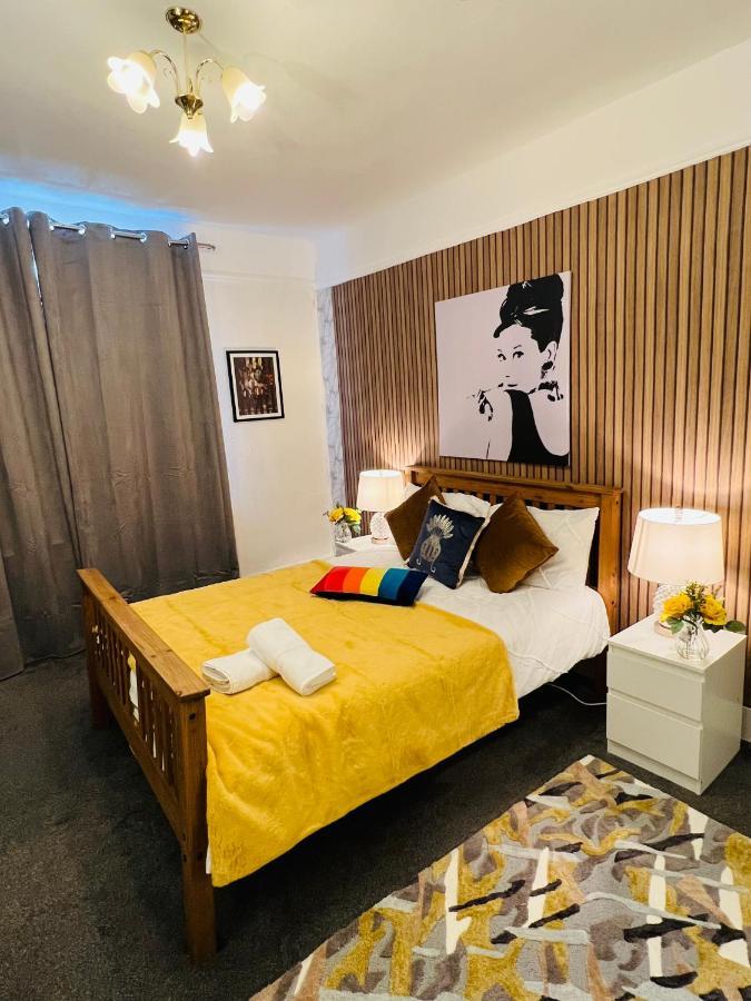 2-Bedroom Plus Living Room Flats Near Edgware Road London Exterior foto