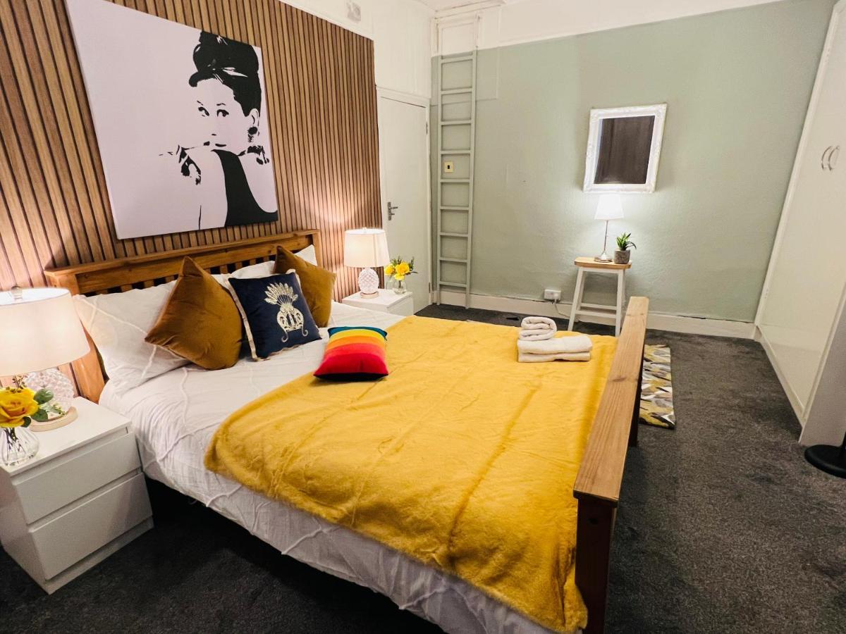 2-Bedroom Plus Living Room Flats Near Edgware Road London Exterior foto